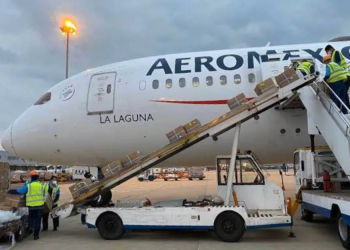 Parte cuarto vuelo de Shanghái con insumos médicos para México