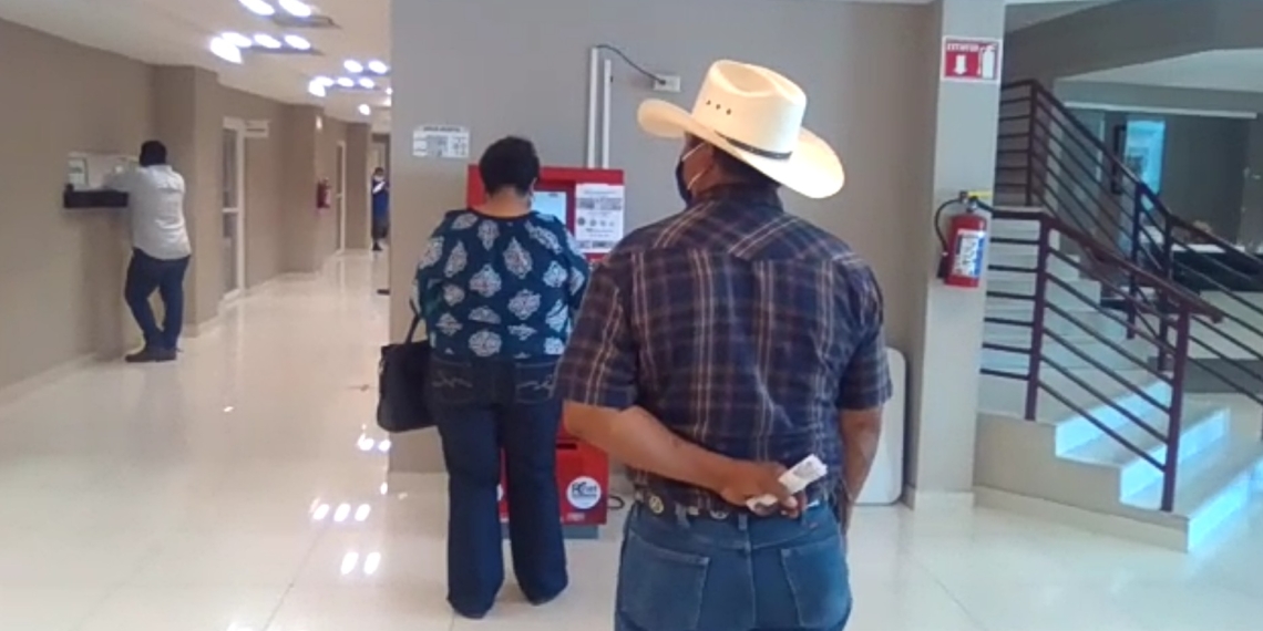 Se dificulta realizar trámites en presidencia municipal