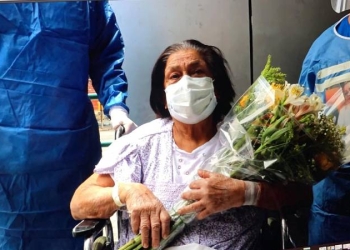 Con diabetes e hipertensión, mujer de 84 años venció al coronavirus