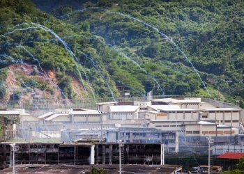 Motín en cárcel de Venezuela deja al menos 46 muertos y 50 heridos