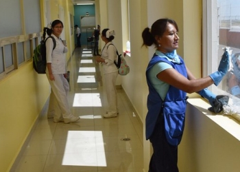 Regresarán 60 trabajadores de la salud el primero de junio