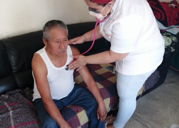 Programa “Acuña Solidario” beneficia a familias con atención médica