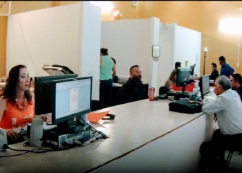 Trabajadores solo esperan abran la JLCyA para presentar denuncias.