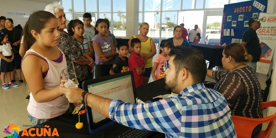 Quitan programa de becas para estudiantes de Acuña