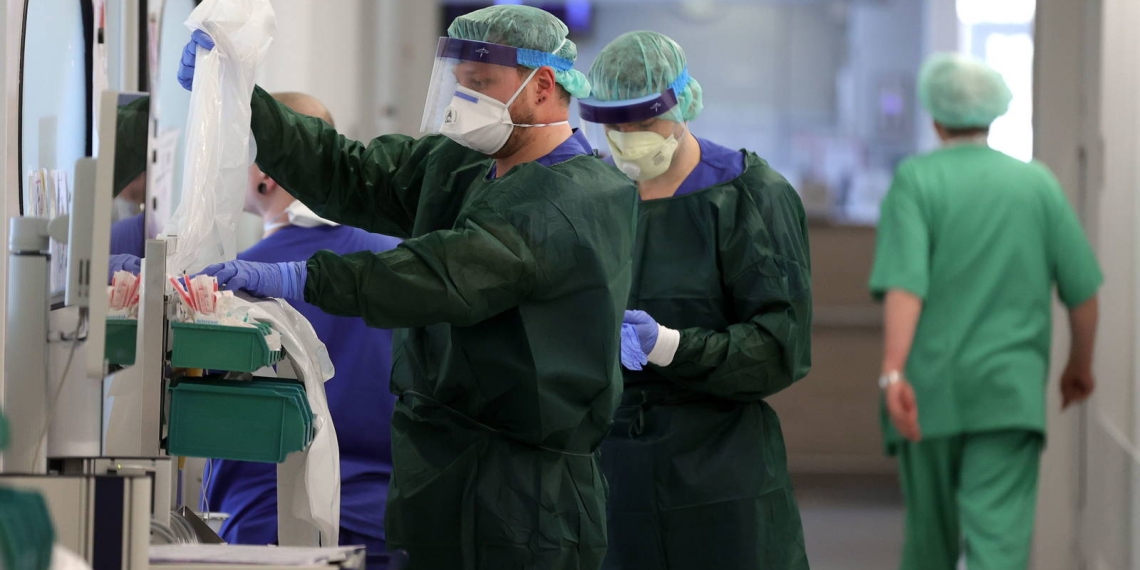 Estudio demuestra que pacientes con coronavirus dejan de ser infecciosos después de 11 días