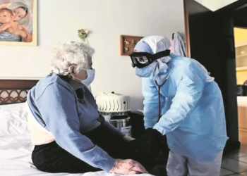 ‘Falso personal del IMSS’ roba a ancianos, ofrecen terapias a domicilio