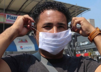 Cubrebocas debe cambiarse cada 8 horas: Especialista IPN