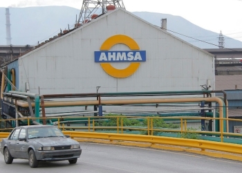 AHMSA acusa a CFE de cancelar contratos de carbón
