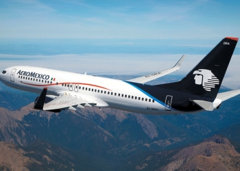 Aeroméxico analizaría solicitud de bancarrota en EEUU