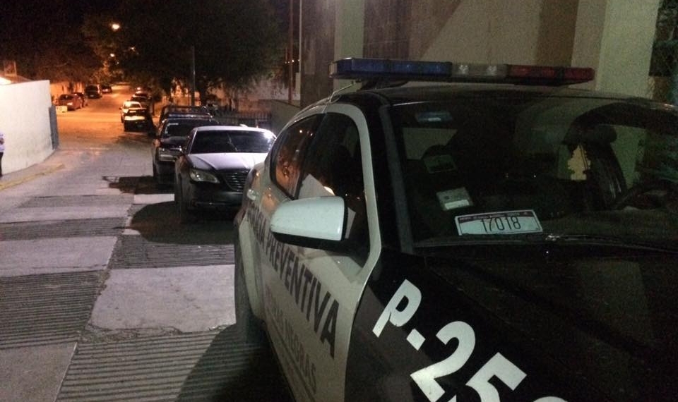 Hospitalizan a menor por ingerir una batería
