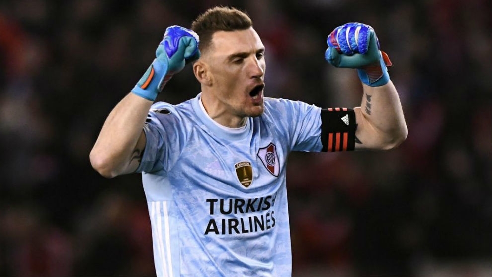 Franco Armani en la mira de los Pumas