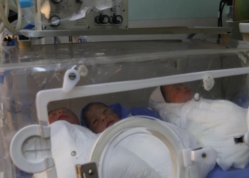 Trillizos recién nacidos dan positivo a coronavirus en SLP