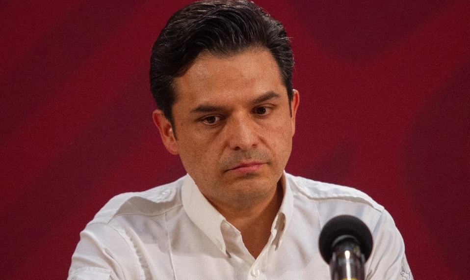 Zoé Robledo, director del IMSS, da positivo a Covid-19