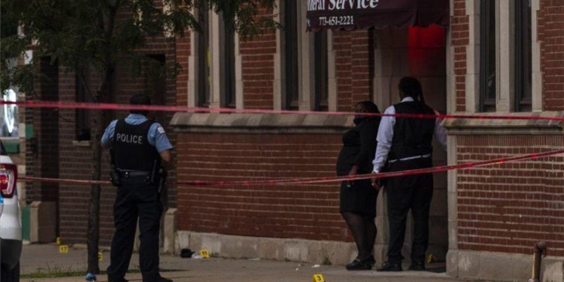 Al menos 14 heridos por tiroteo en funeral en Chicago