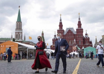 Normalidad tras covid podría llegar hasta febrero de 2021, dice Rusia