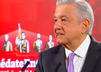 Trabajadores del Estado volverán hasta octubre a oficinas: AMLO