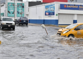 Hanna se debilita; persisten las lluvias en el estado