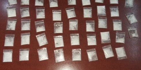 Caen cuatro con droga en varias colonias
