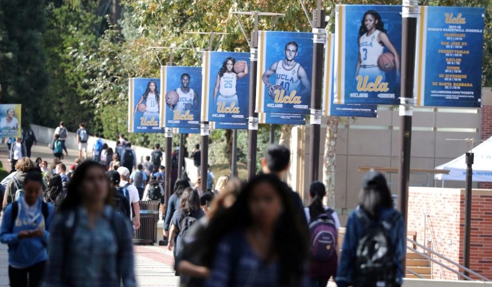 EE.UU. negará ingreso a estudiantes extranjeros para cursos en línea