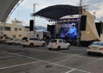 Con 25 de 100 vehículos  presentan el Auto Show