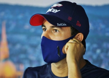 ‘Checo’ Pérez dio positivo a coronavirus