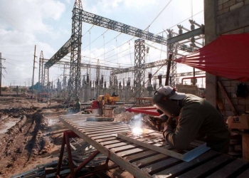 CFE cancela cuatro centrales eléctricas por pandemia