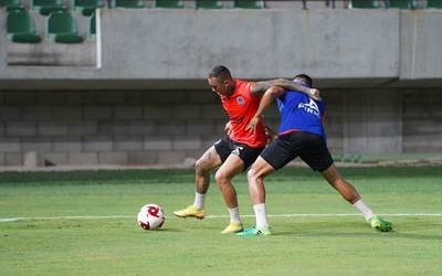 Mazatlán FC entrena en su nuevo estadio