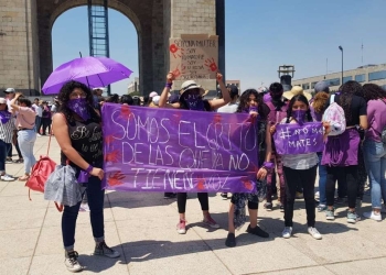 Feministas marchan hacia la SCJN tras negativa a despenalización del aborto