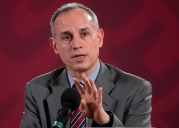 López-Gatell culpa a la comida chatarra de muertes por COVID-19