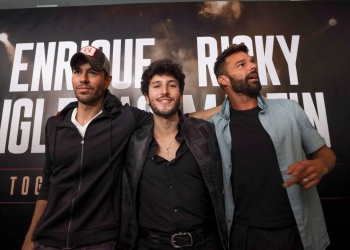 Ricky Martin y Enrique Iglesias posponen su gira para 2021