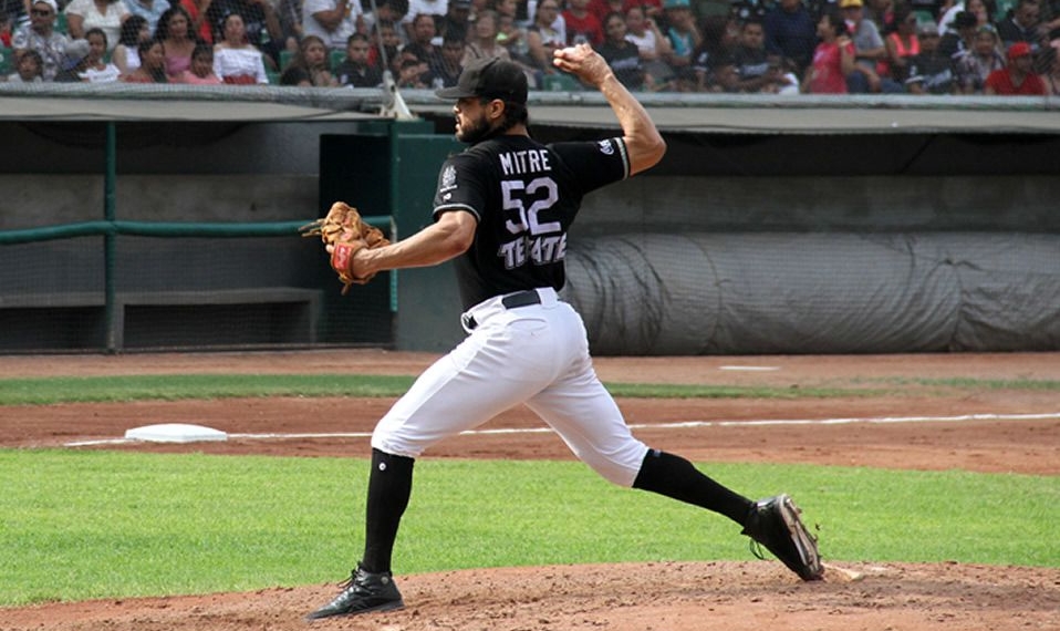 La Liga Mexicana de Beisbol suspende indefinidamente a Sergio Mitre