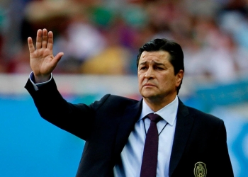 Luis Fernando Tena regresa a los entrenamientos de Chivas