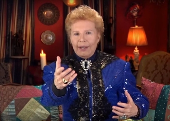 Documental de Walter Mercado profundiza sobre la vida del icónico astrólogo