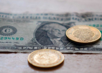 Se fortalece el peso por desarrollo de vacuna contra Covid
