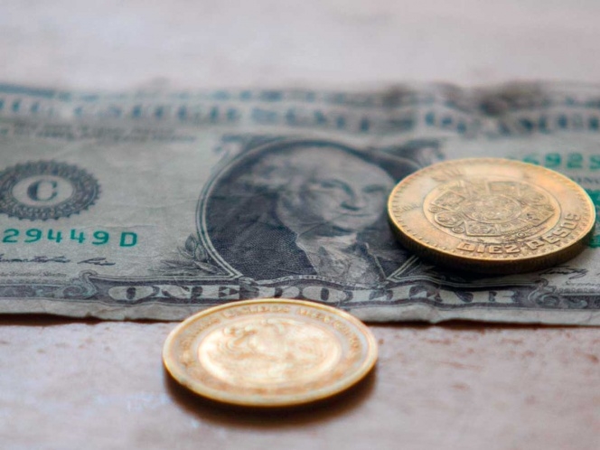 Se fortalece el peso por desarrollo de vacuna contra Covid