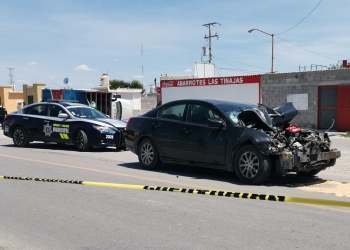 Consigan choque volcadura ante asuntos viales