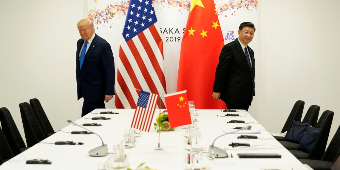 Trump amaga con romper lazos económicos con China