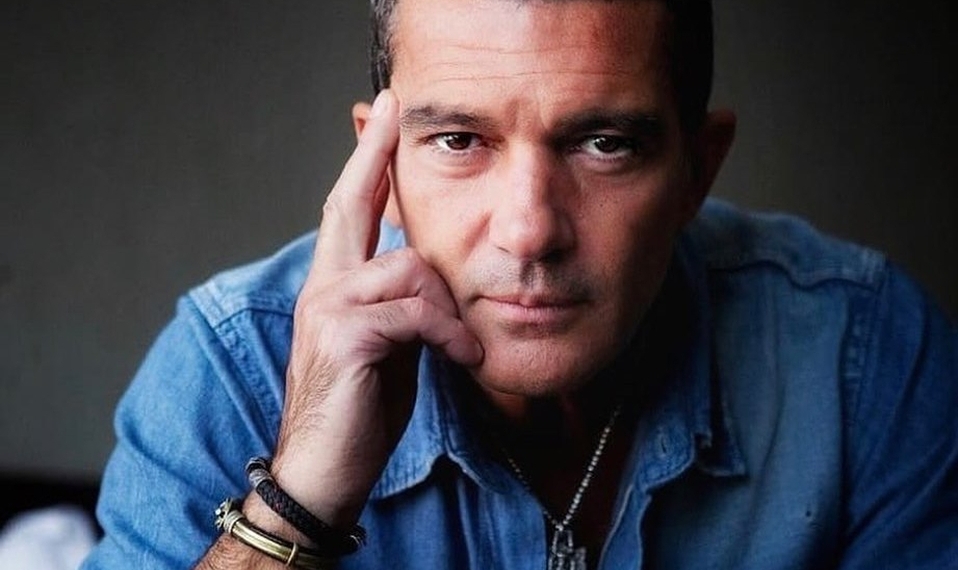 Antonio Banderas anuncia que tiene coronavirus