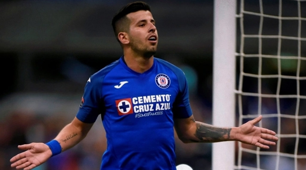 Pablo Ceppelini  jugador del Cruz Azul fue sancionado