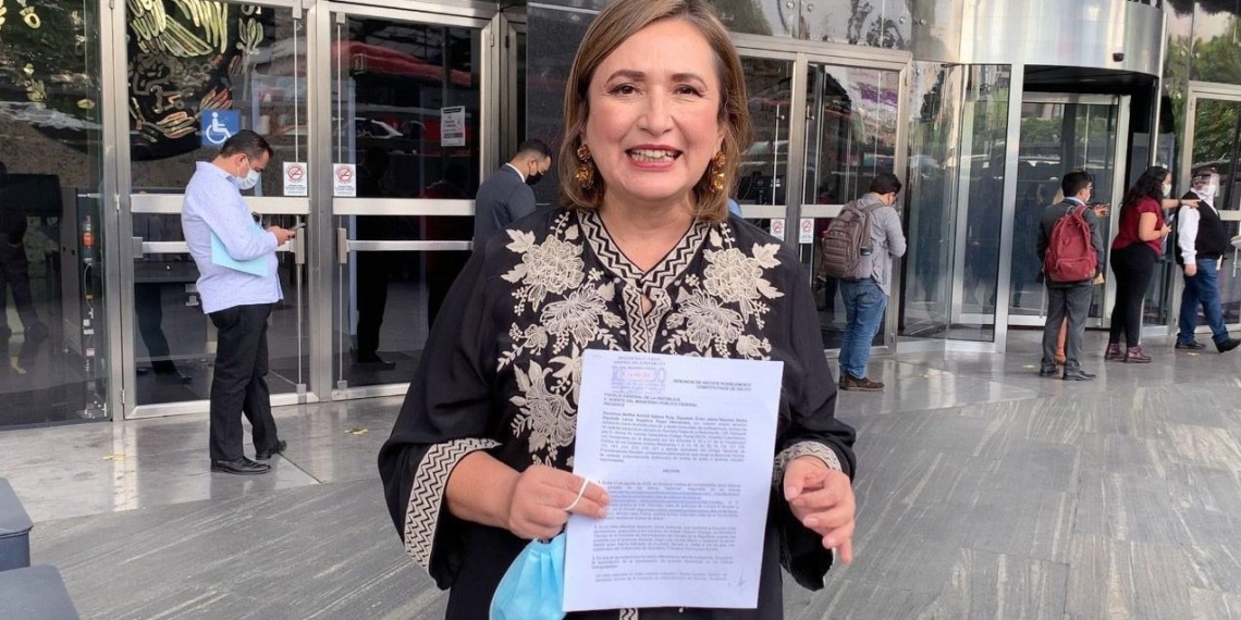 Panistas denuncian a hermano de AMLO ante FGR