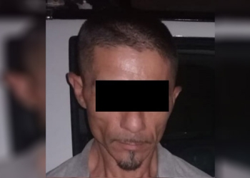 Detienen a dos que estaban pendientes con orden de aprehensión
