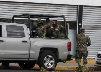 Detienen en Tabasco a seis elementos de la Marina acusados por robar en un domicilio