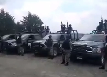 18 policías se graban “de juego” con sus armas y son suspendidos