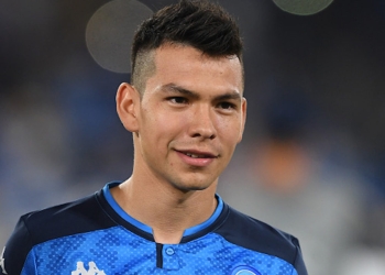 ‘Chucky’ Lozano, con posibilidades de ser titular ante Barcelona