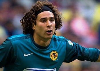 Polémica entre Memo Ochoa y Luisito Comunica