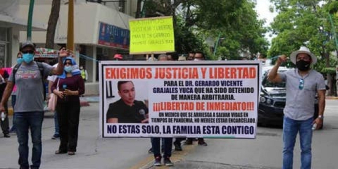 Conceden libertad a médico de Chiapas acusado de abuso de autoridad