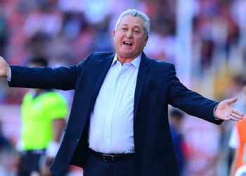 Ya es oficial Víctor Manuel Vucetich es el técnico de Chivas