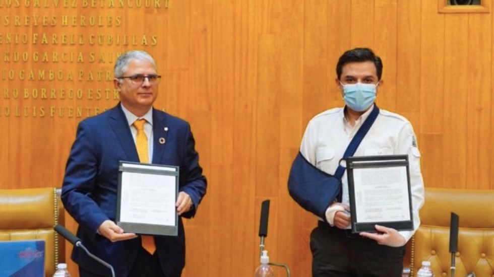 Firma IMSS y OPS convenio para compra de medicamentos e insumos