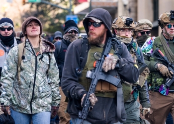 Supremacistas blancos son la mayor amenaza terrorista en EE.UU. asegura DHS