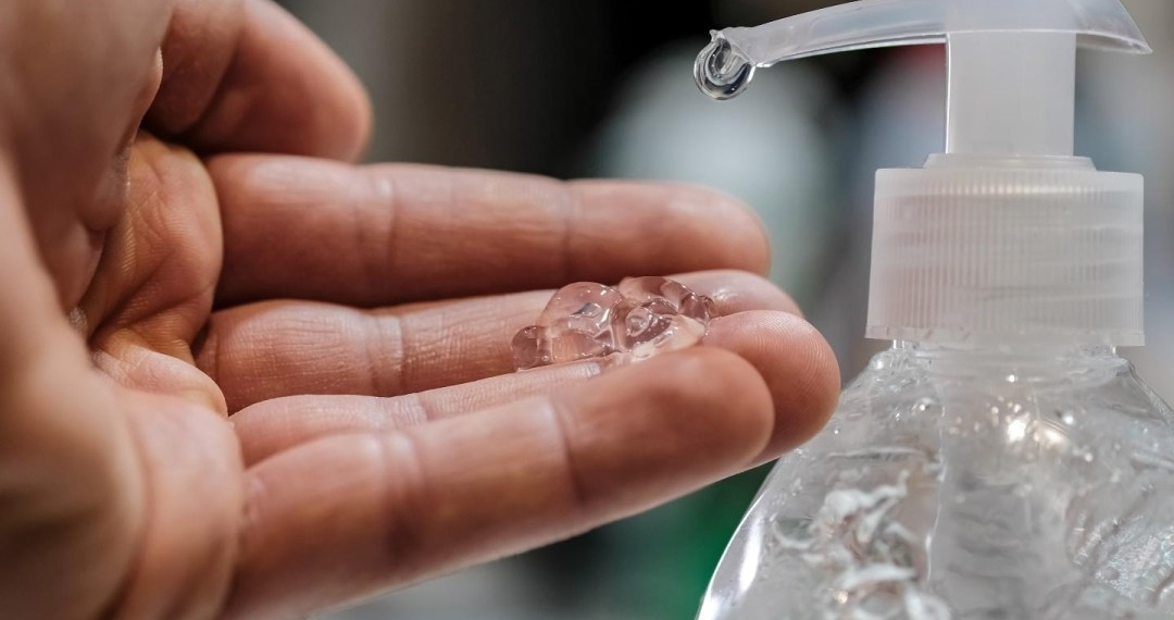Emite Cofepris alerta sanitaria por geles antibacteriales con metanol